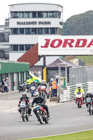 Vintage-motorcycle-club;eventdigitalimages;mallory-park;mallory-park-trackday-photographs;no-limits-trackdays;peter-wileman-photography;trackday-digital-images;trackday-photos;vmcc-festival-1000-bikes-photographs